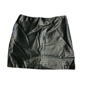 Baddie Black Faux Croc Mini Skirt Y2K Clubwear Large Rave Rock Party Festival